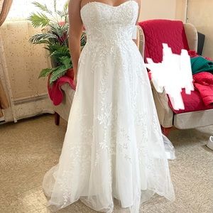 Ivory Wedding dress